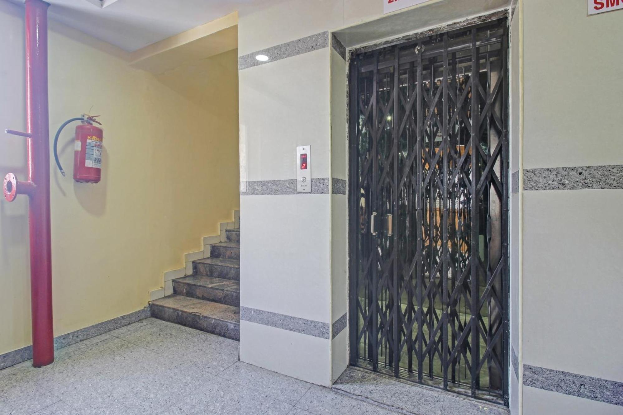 Super Hotel O Sri Sai Regency Haydarabad Dış mekan fotoğraf